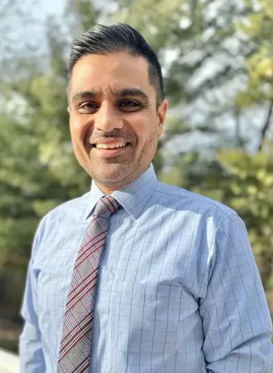 Dr. Akshay Rajpal